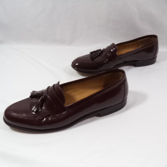 kiltie tassel loafer mens